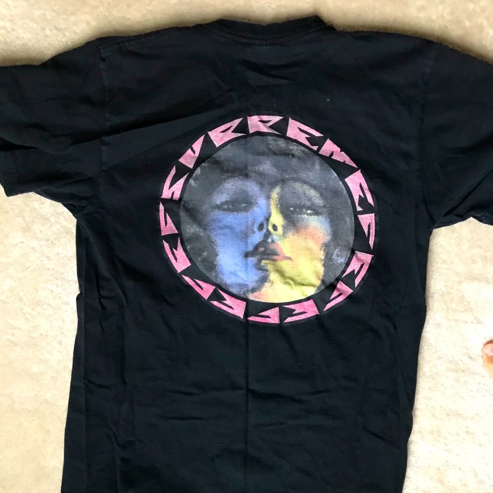Supreme black tee - t-shirt medium